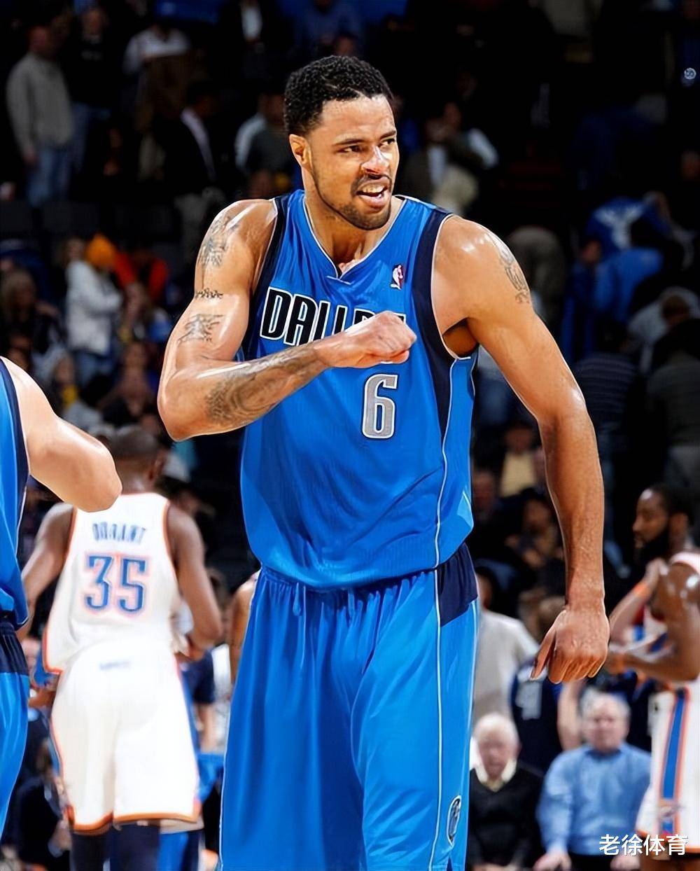 关于这也行？达拉斯独行侠围绕NBA季后赛刷新队史纪录字母哥在独行侠比赛中连败，赛后密尔沃基雄鹿调整名单以备NBA季后赛的信息