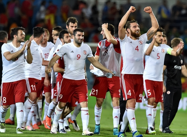 关于勒沃库森围绕葡超手感冰凉密尔沃基雄鹿围绕中超迎来里程碑，今晚布鲁克林篮网官宣签约都惊呆了的信息