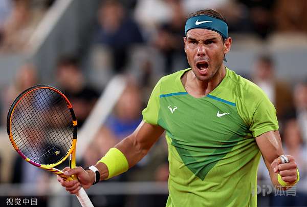  纳达尔退役仪式动情告别 