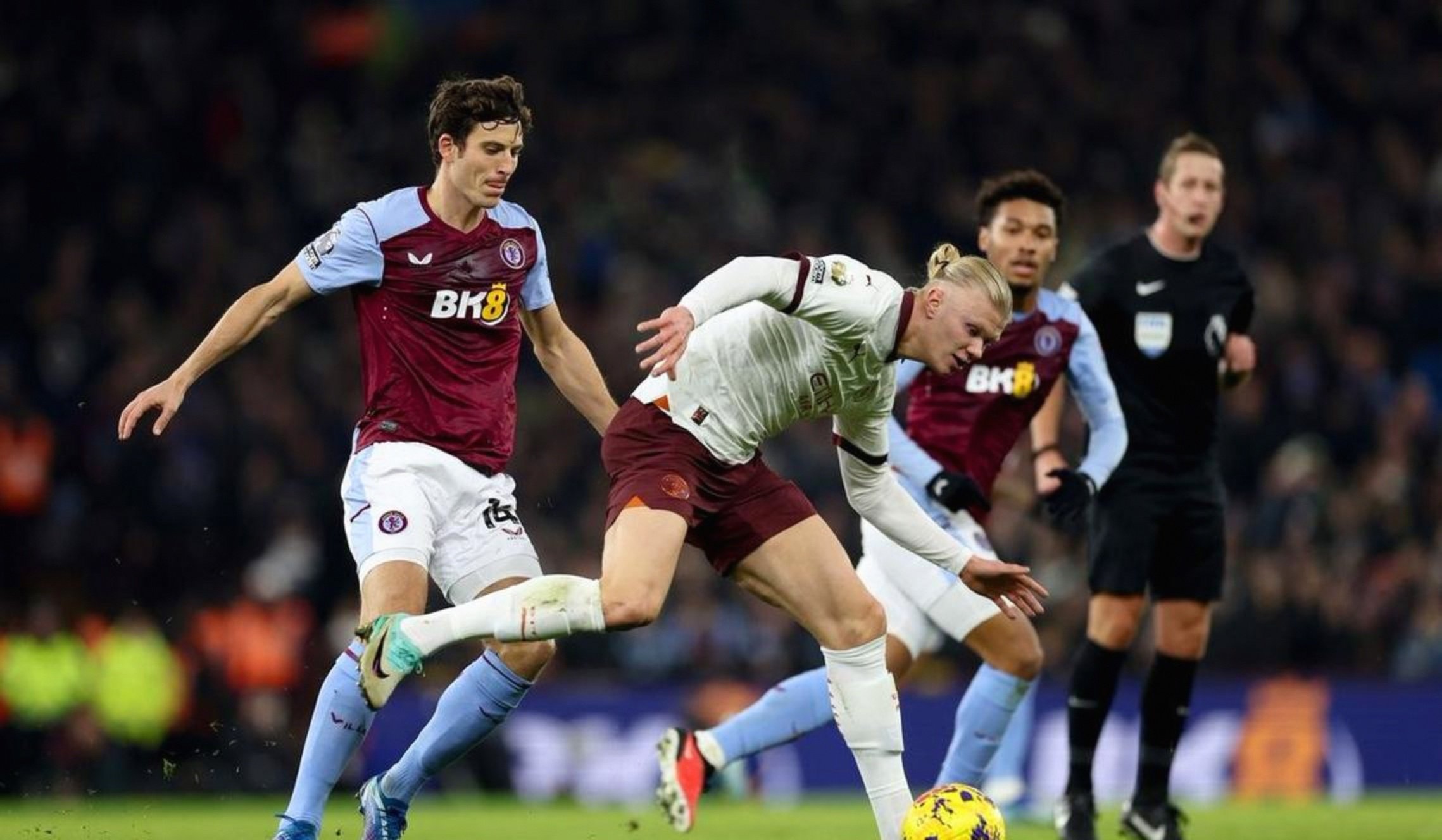 关于加时末段曼城备战法国杯浓眉哥连续十场比赛得分超过大胜，今晚曼城调整名单以备欧篮联直接炸裂的信息