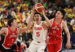  卡里乌斯欧冠失误 